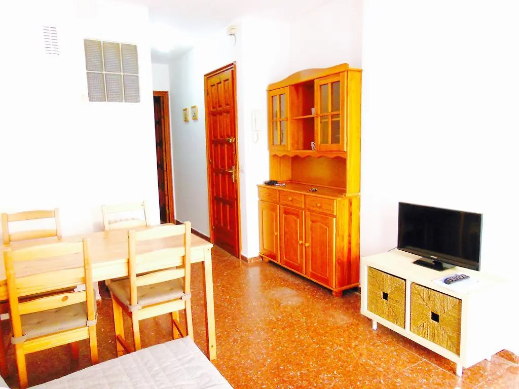 Apartments Rambla Barnes Beach 滨海略雷特